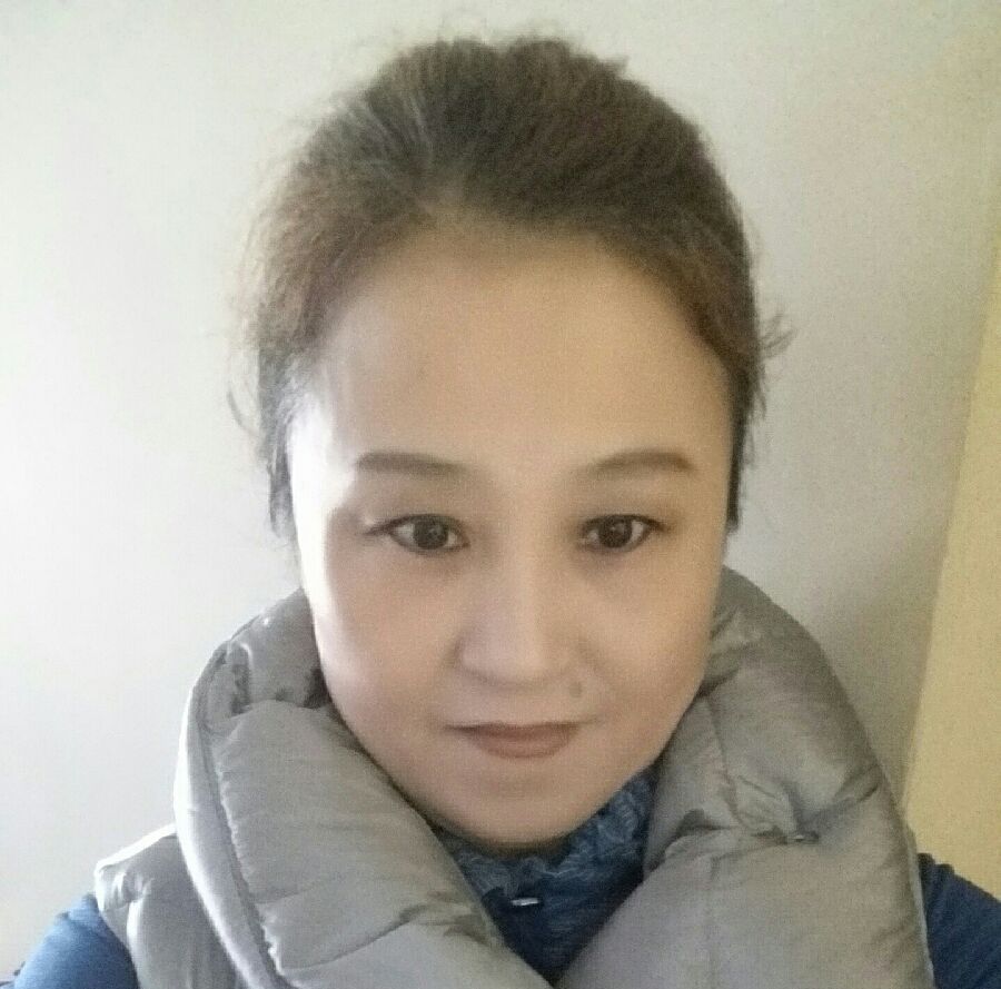 Jingrong Hao - Massage Therapist